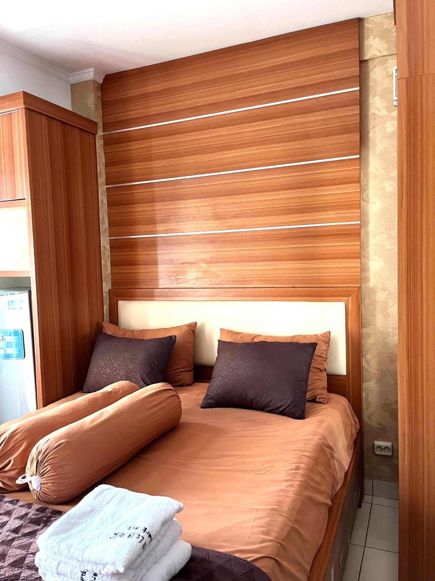 Apartemen Disewakan Fully Furnished Metropolitan Park - *